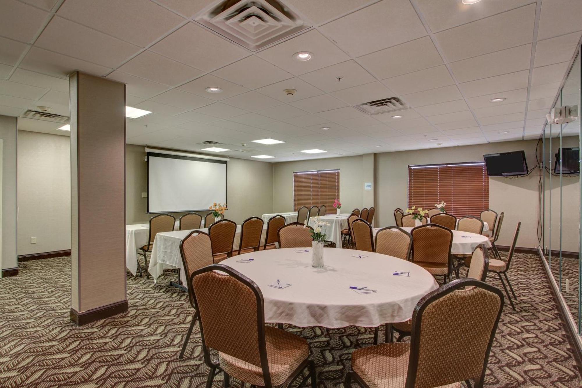 Holiday Inn Express Savannah South I-95 Richmond Hill By Ihg Екстер'єр фото